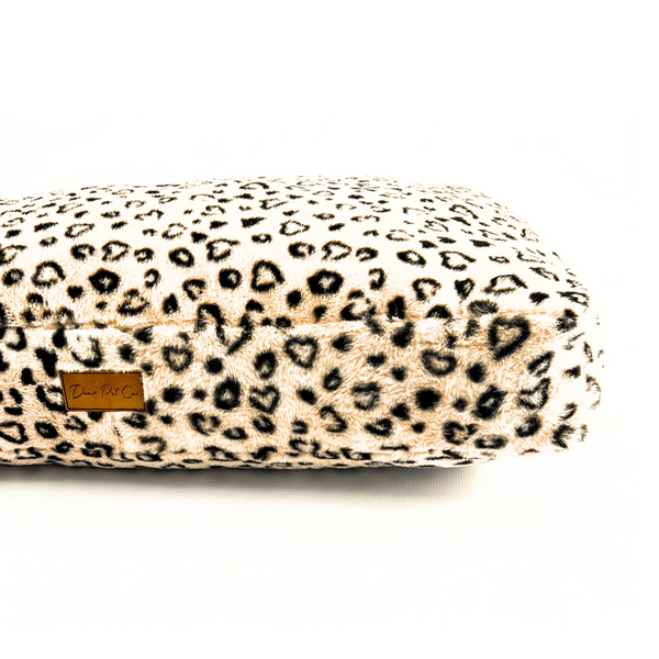 Fur Lounger Pet Bed | Cream Leopard