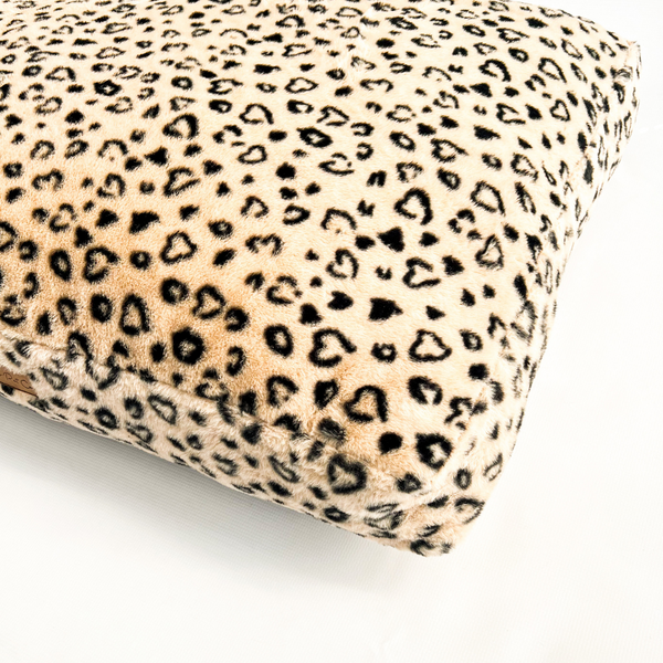 Fur Lounger Pet Bed | Cream Leopard