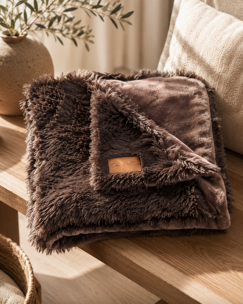 Dear Pet Co Calming Comfort Blanket | Cocoa