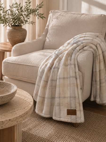 Dear Pet Co Signature Blanket | Quiet Check