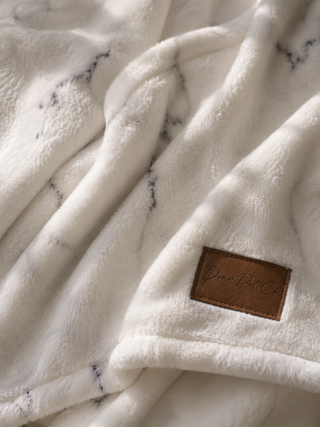 Dear Pet Co Signature Blanket | Still