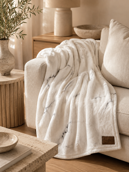 Dear Pet Co Signature Blanket | Still