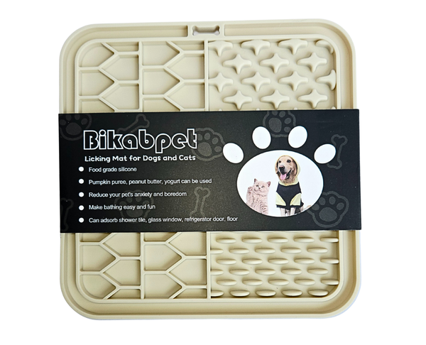 Dog & Cat Lick Mat | 15 x 15cm | Cream