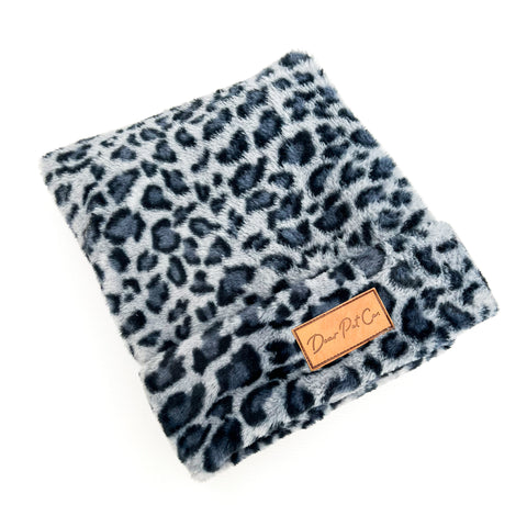 Fur Lounger Pet Bed Cover | Blue Leopard