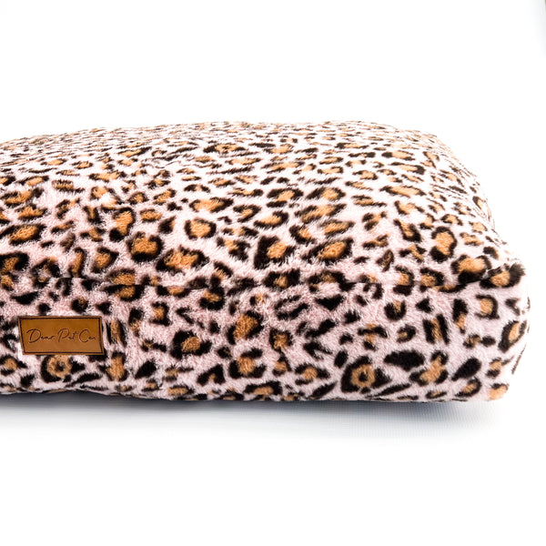 Fur Lounger Pet Bed | Pink Leopard