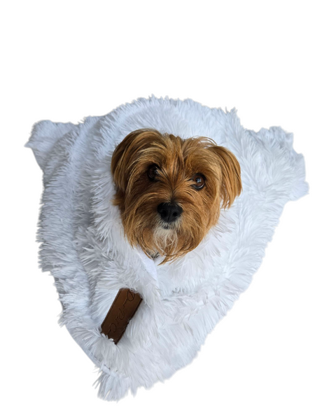 Luxury Blanket | Poof White