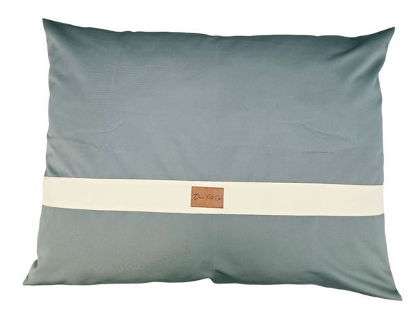Outdoor Cushion Bed | Olive