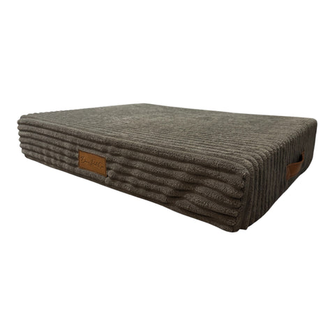 Flat Lounger Pet Bed | Grey