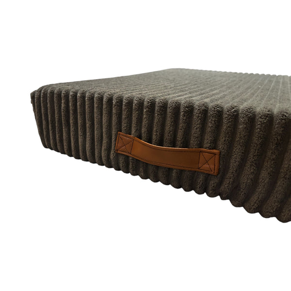 Flat Lounger Pet Bed | Grey