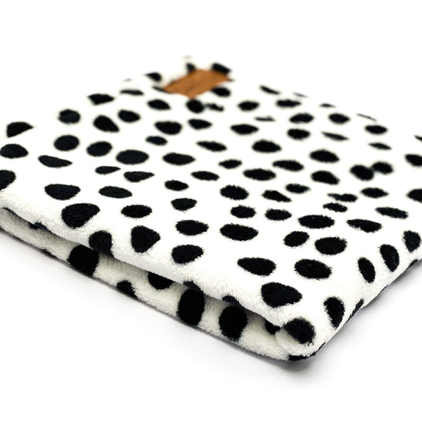 Plush Pet Blanket | 101 Dalmatians - Dear Pet Company